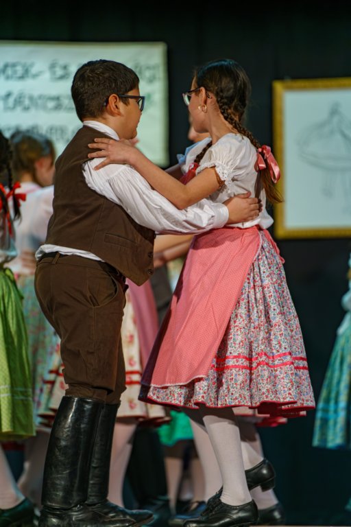 photo4.jpg