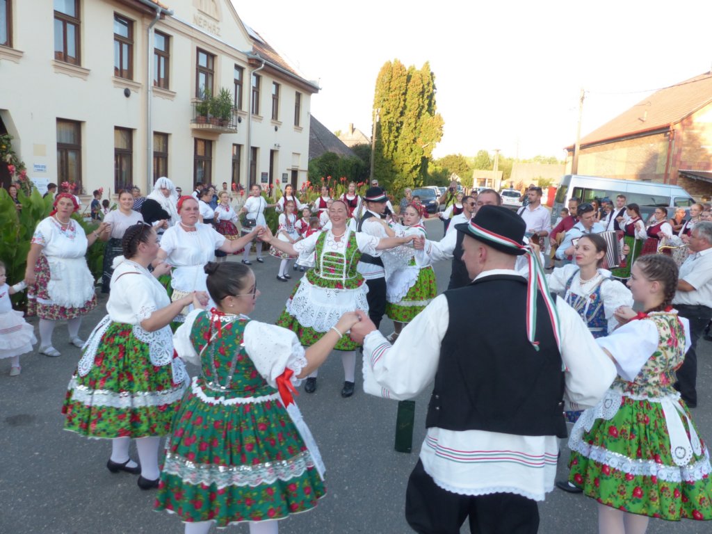 photo11.jpg