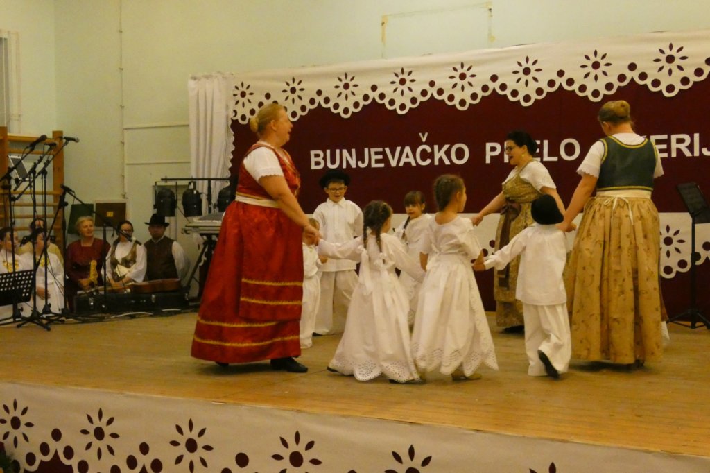 photo16.jpg
