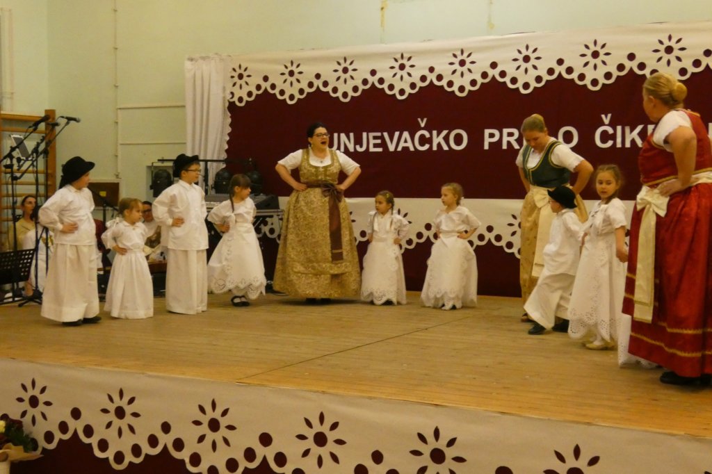 photo17.jpg