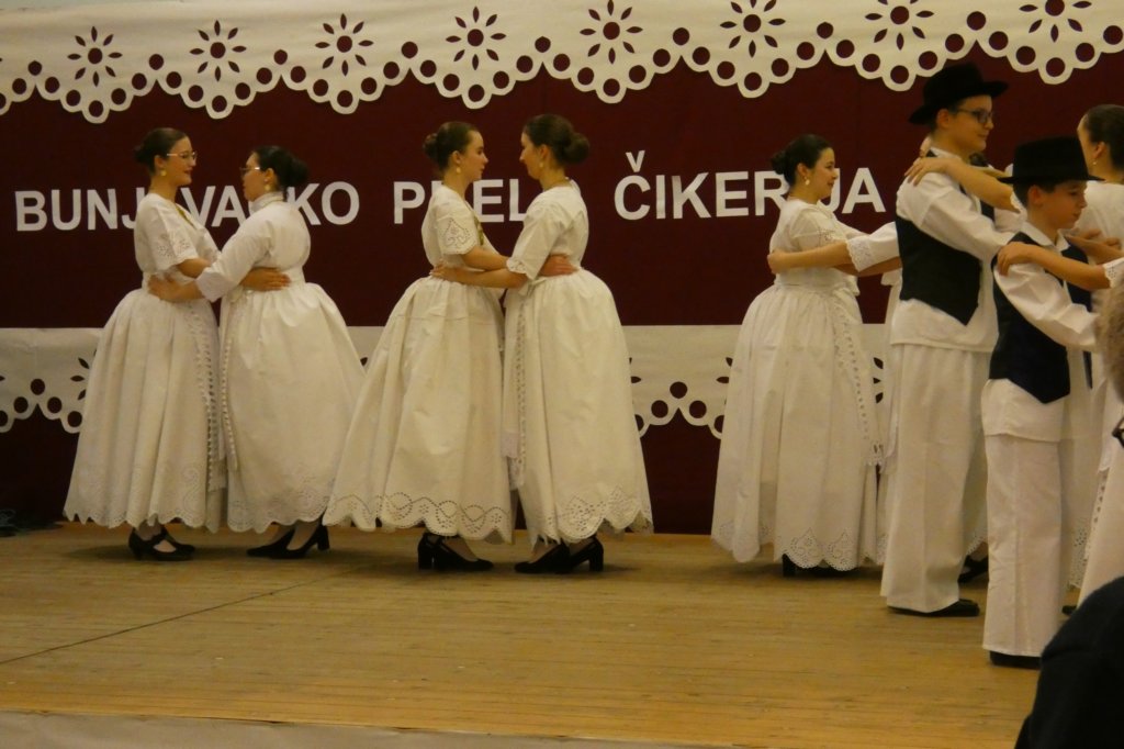 photo24.jpg